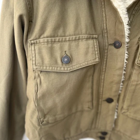 Abercrombie & Fitch Womens Sherpa Lined Jacket Tan Faux Fur Collar Cropped Y2K M - Picture 6 of 7